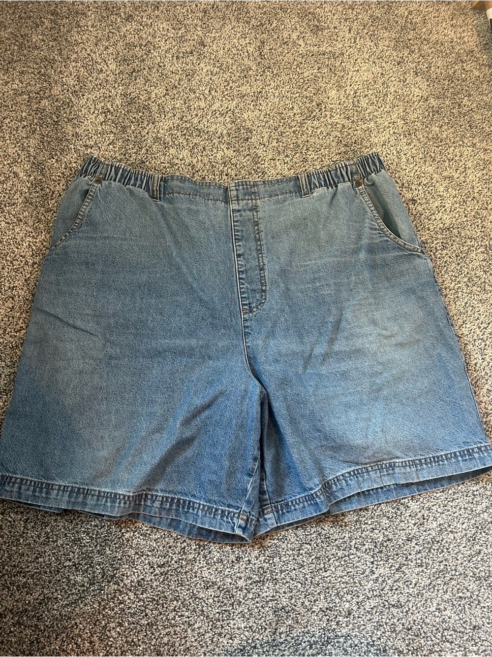 White Stag women’s Light Blue Denim Elastic-Waist Shorts